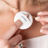 Shinery Illuminating Pom Tarnish Eraser